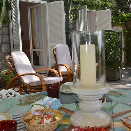 Anneliese Bed & Breakfast
