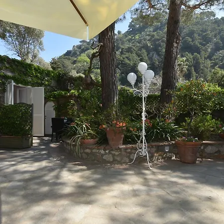 Anneliese Bed & Breakfast